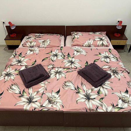 Apartmani Marko Novalja Luaran gambar