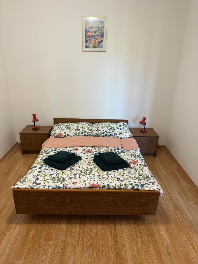 Apartmani Marko Novalja Luaran gambar